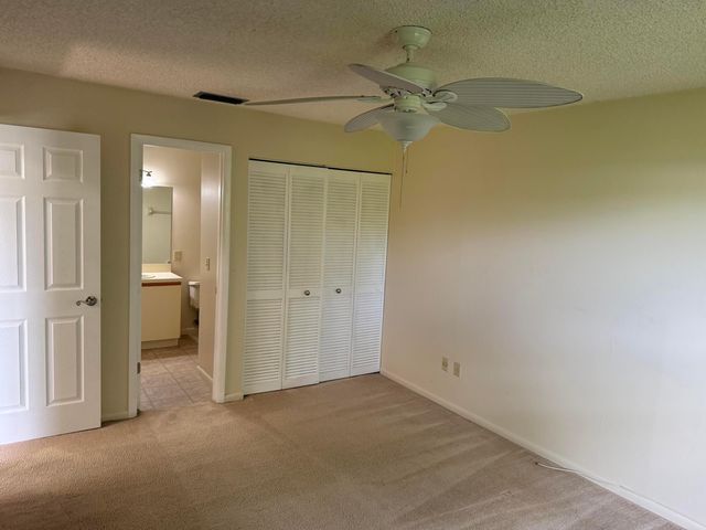 8228 SE Croft Circle J-8, Hobe Sound, FL 33455