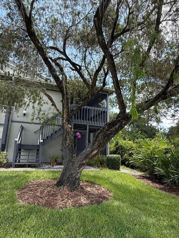 8228 SE Croft Circle J-8, Hobe Sound, FL 33455
