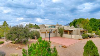 10421 OAKLAND Avenue NE, Albuquerque, NM 87122