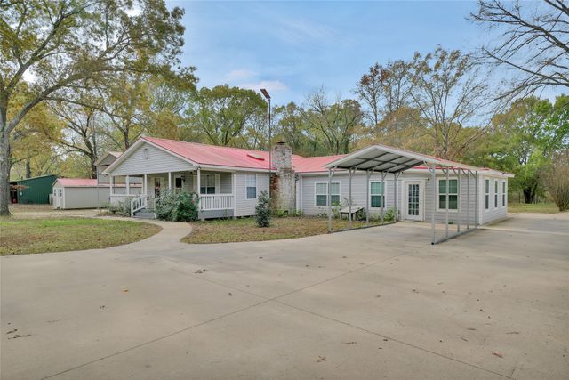 1489 County Road 1858, Yantis, TX 75497