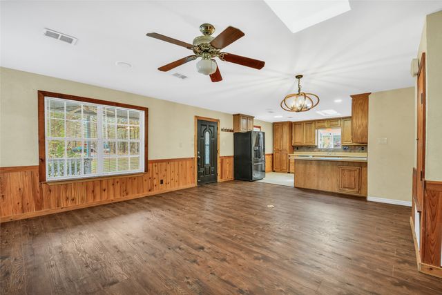 1489 County Road 1858, Yantis, TX 75497