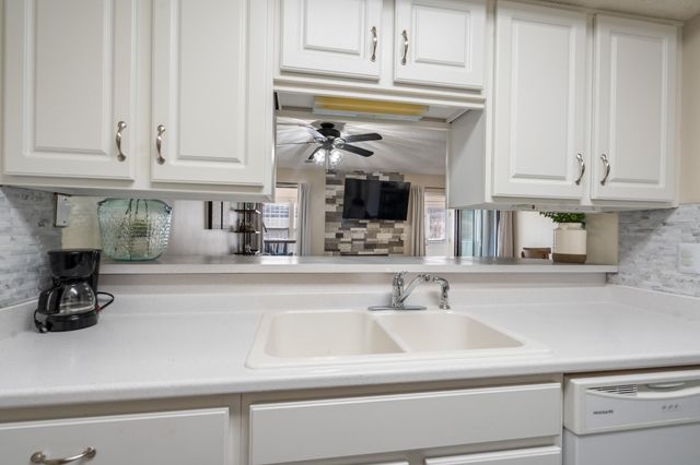 246 Turnberry Drive Apt 2, Branson, MO 65616