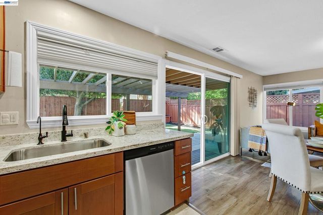 238 Arbor Valley Dr, San Jose, CA 95119