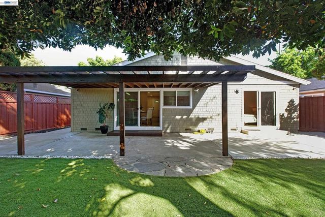 238 Arbor Valley Dr, San Jose, CA 95119