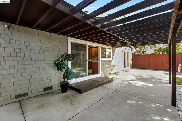 238 Arbor Valley Dr, San Jose, CA 95119