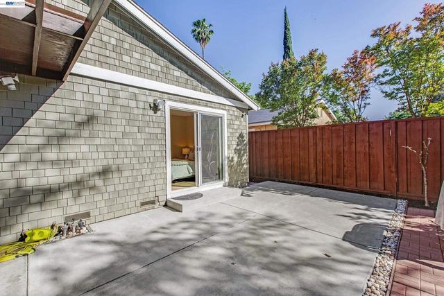 238 Arbor Valley Dr, San Jose, CA 95119