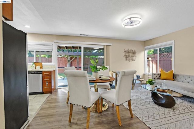 238 Arbor Valley Dr, San Jose, CA 95119