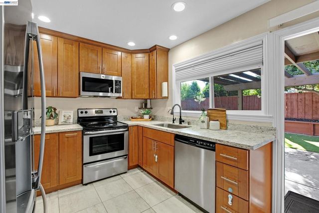 238 Arbor Valley Dr, San Jose, CA 95119