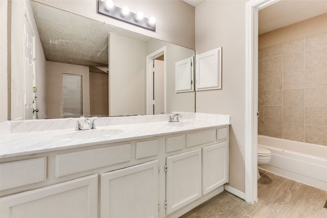 9833 Walnut Street 203, Dallas, TX 75243