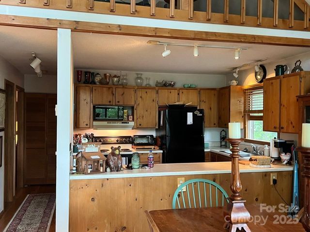 160 Windswept Ridge Road, Franklin, NC 28734