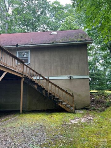160 Windswept Ridge Road, Franklin, NC 28734