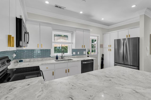 1462 N Point Lane B, Mount Pleasant, SC 29464