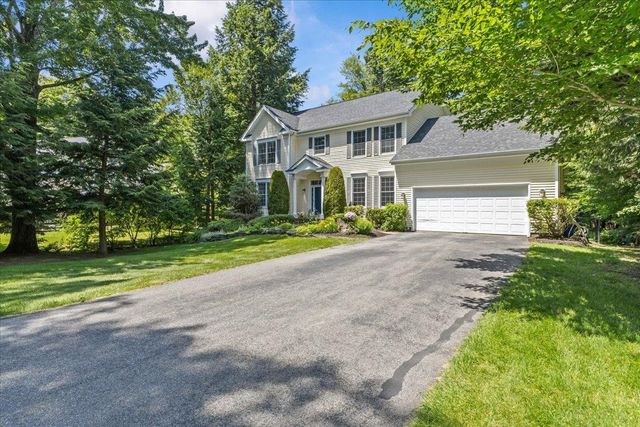 56 Barrett Lane, Williston, VT 05495