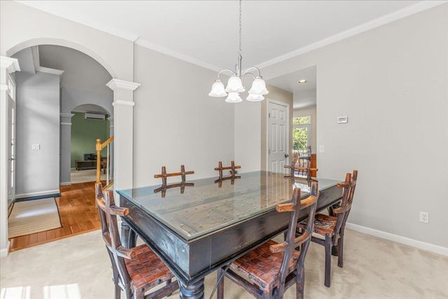 56 Barrett Lane, Williston, VT 05495