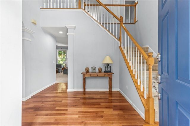 56 Barrett Lane, Williston, VT 05495