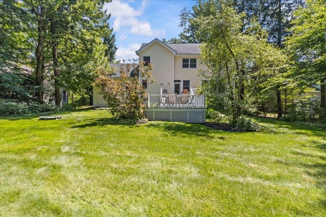 56 Barrett Lane, Williston, VT 05495