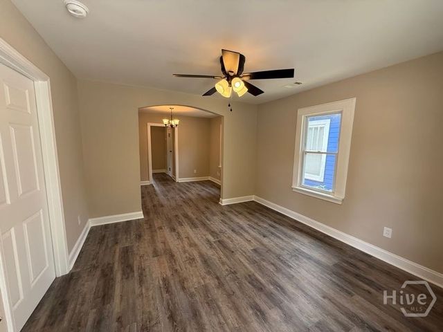 413 Emmit Street, Savannah, GA 31405