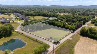 3004 Berry Patch Trl, Rockvale, TN 37153