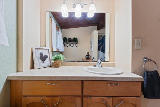 3263 UPHILL DRIVE, Green Bay, WI 54313