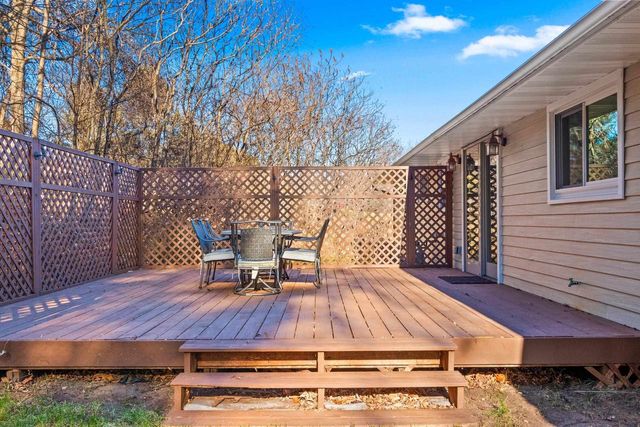 3263 UPHILL DRIVE, Green Bay, WI 54313