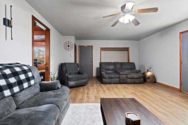 3263 UPHILL DRIVE, Green Bay, WI 54313