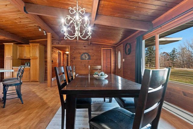 3263 UPHILL DRIVE, Green Bay, WI 54313