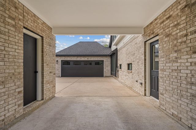 2811 Waters Lake Lane, Missouri City, TX 77459