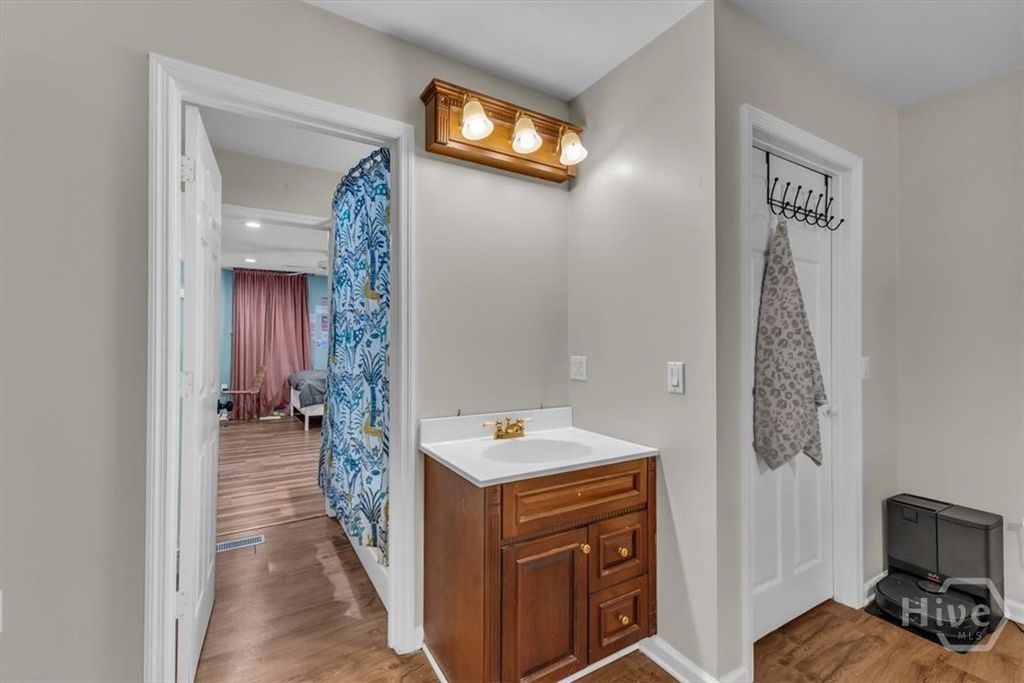 Image 21 of property listing at 300 Rice Hope Road, Port Wentworth, GA 31407