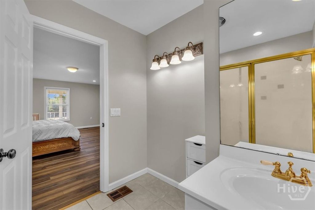 Image 26 of property listing at 300 Rice Hope Road, Port Wentworth, GA 31407