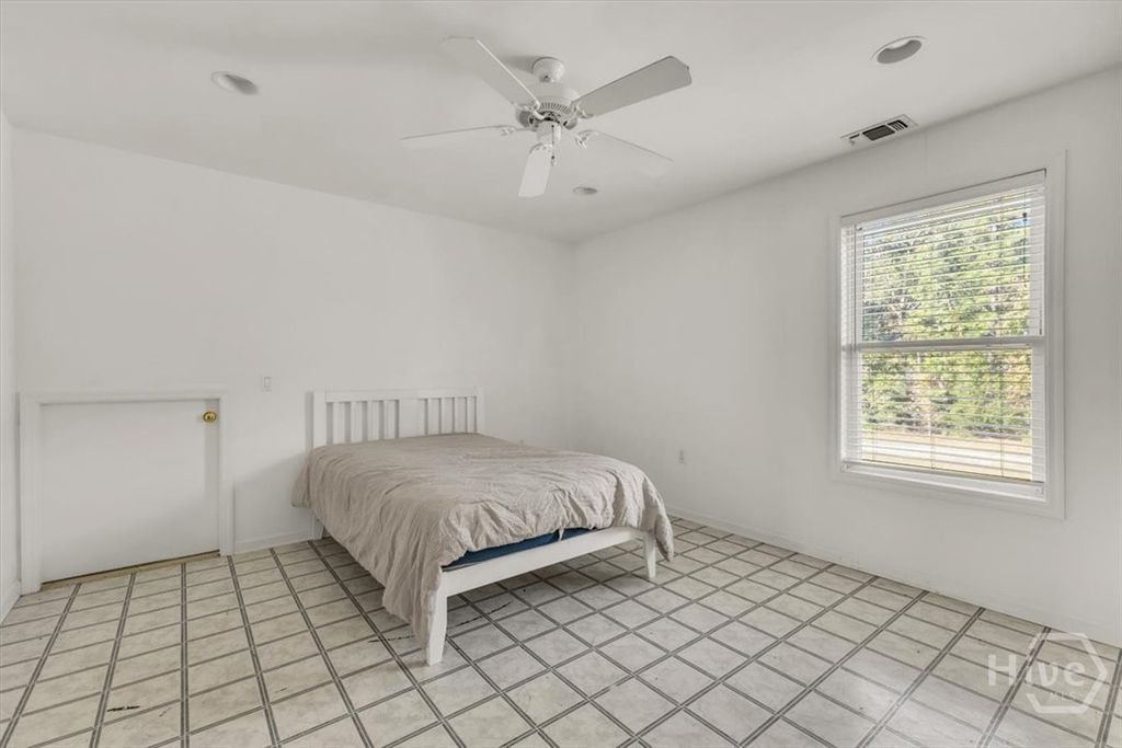 Image 31 of property listing at 300 Rice Hope Road, Port Wentworth, GA 31407