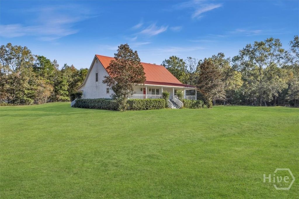 Image 5 of property listing at 300 Rice Hope Road, Port Wentworth, GA 31407