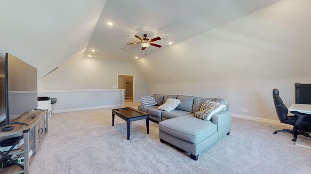 312 Hathaway Ln, Gallatin, TN 37066