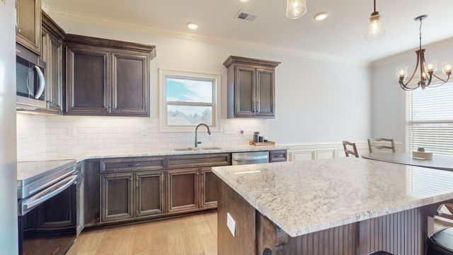 312 Hathaway Ln, Gallatin, TN 37066