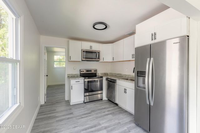 138 Kingston Avenue, Daytona Beach, FL 32114