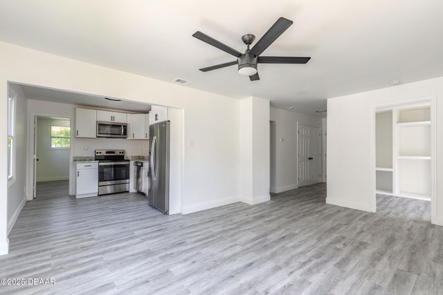 138 Kingston Avenue, Daytona Beach, FL 32114