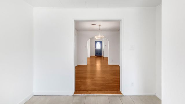 7450 Magnolia Street, Houston, TX 77023