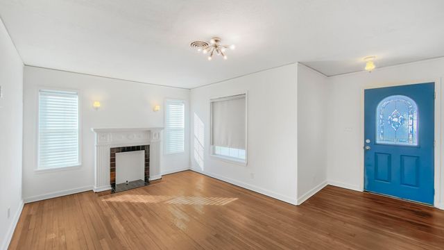 7450 Magnolia Street, Houston, TX 77023