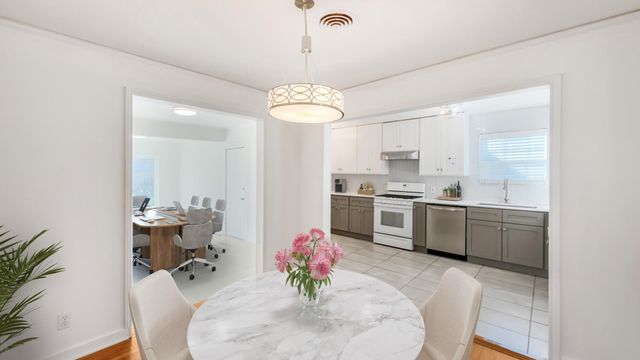 7450 Magnolia Street, Houston, TX 77023