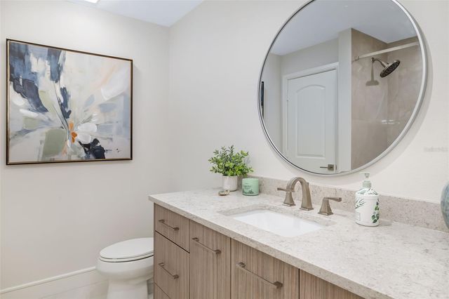 480 CLEVELAND DRIVE, Sarasota, FL 34236