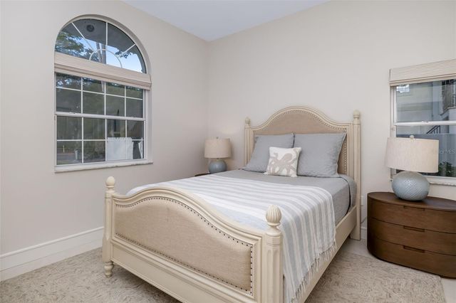 480 CLEVELAND DRIVE, Sarasota, FL 34236