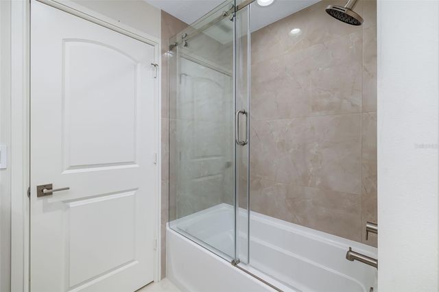 480 CLEVELAND DRIVE, Sarasota, FL 34236