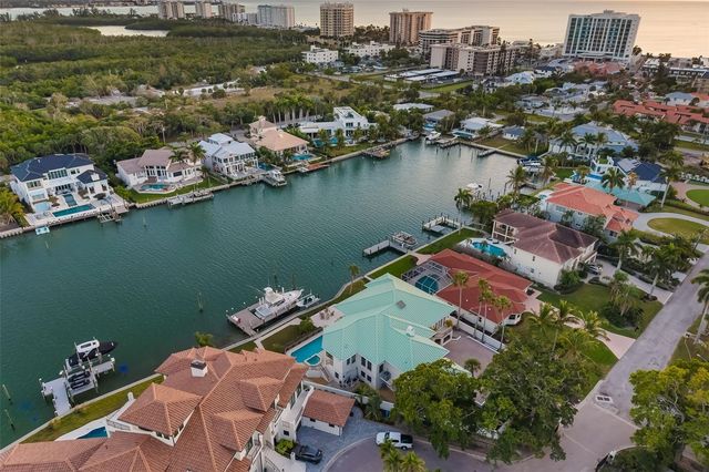 480 CLEVELAND DRIVE, Sarasota, FL 34236