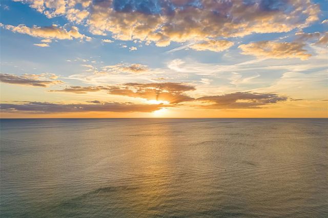 480 CLEVELAND DRIVE, Sarasota, FL 34236