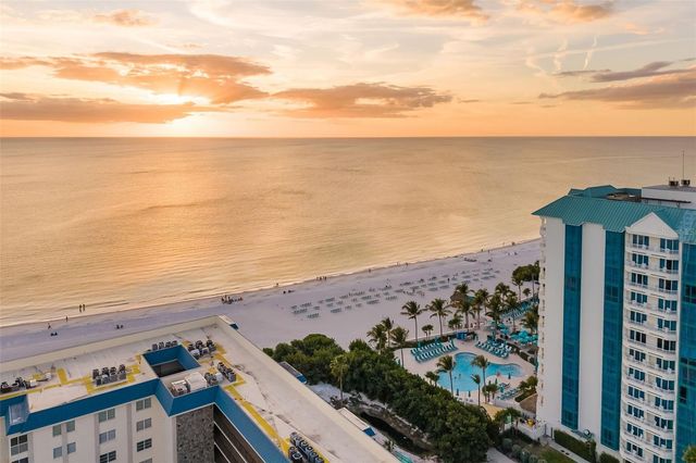 480 CLEVELAND DRIVE, Sarasota, FL 34236