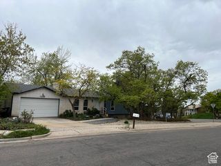 1213 N WINSTON DR, Kaysville, UT 84037