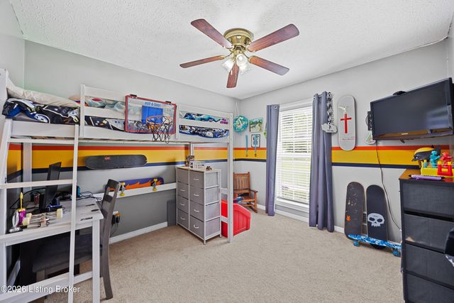 135 Lazy River North Pkwy, Shepherdsville, KY 40165