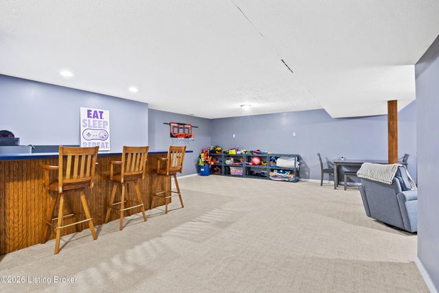 135 Lazy River North Pkwy, Shepherdsville, KY 40165