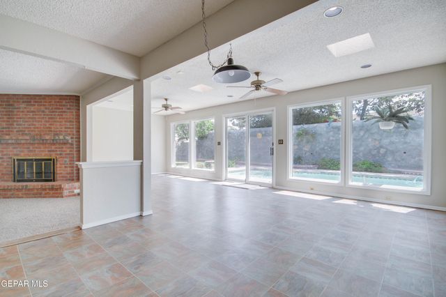 1668 DICK RITTER Drive, El Paso, TX 79936