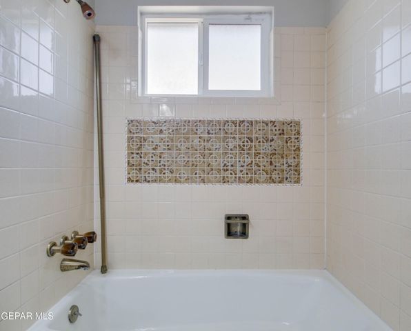1668 DICK RITTER Drive, El Paso, TX 79936
