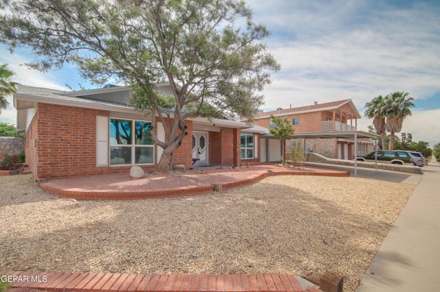 1668 DICK RITTER Drive, El Paso, TX 79936